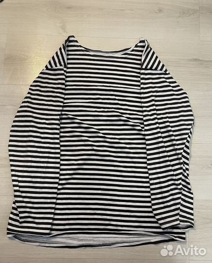 Лонгслив в полоску