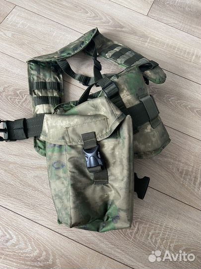 Разгрузочный жилет для пулеметчика