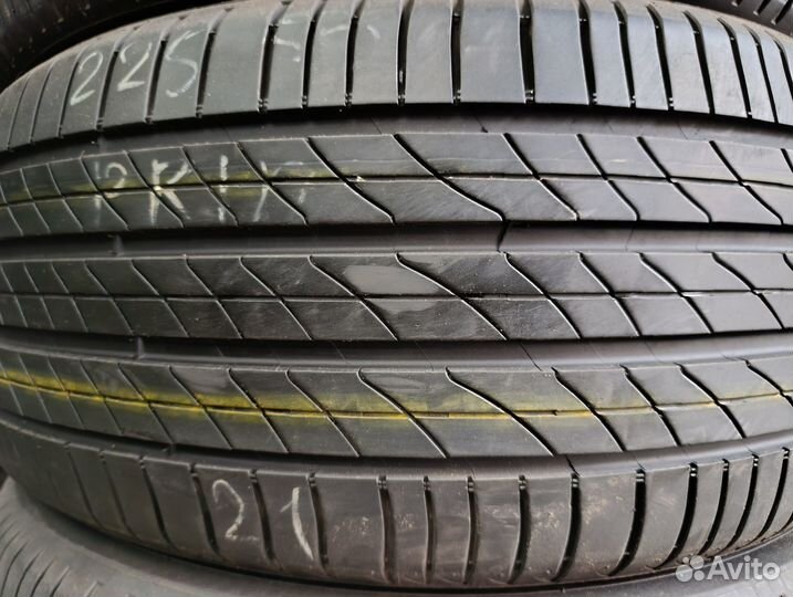 Michelin Primacy 3 ST 225/50 R17