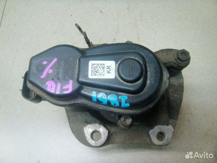 Суппорт тормозной задний правый Bmw 5 F10