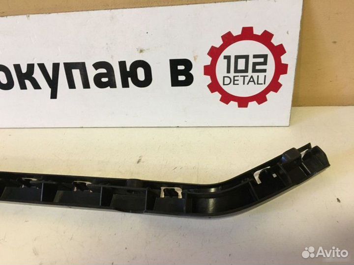 Кронштейн бампера задний Mercedes-Benz E-Class