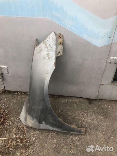 Крыло правое переднее