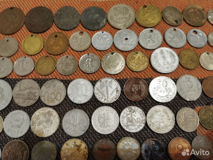 Монеты иностранные с дефектами, 175 шт