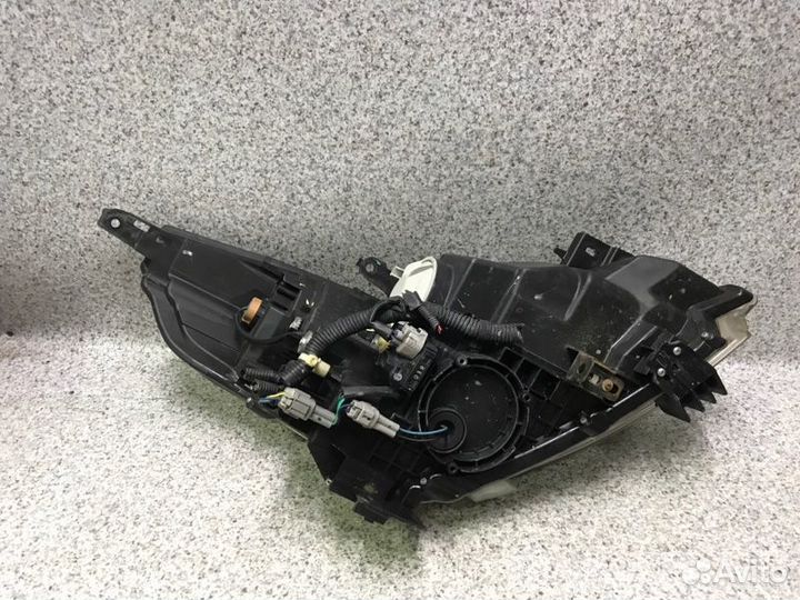 Фара левая Nissan Teana J32 2008