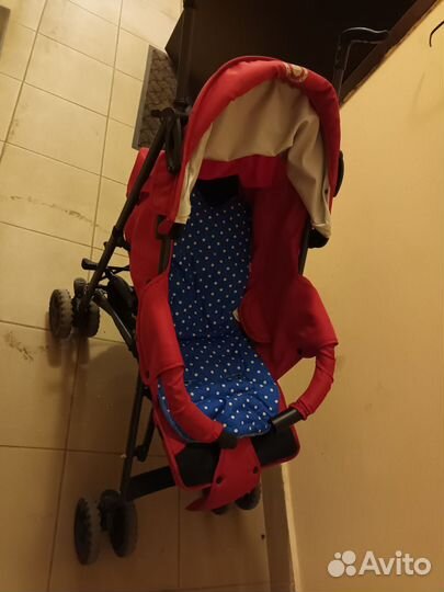 Прогулочная коляска трость
