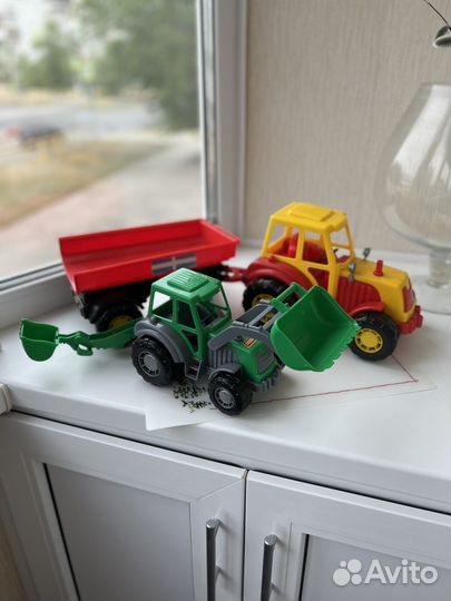 Детский трактор