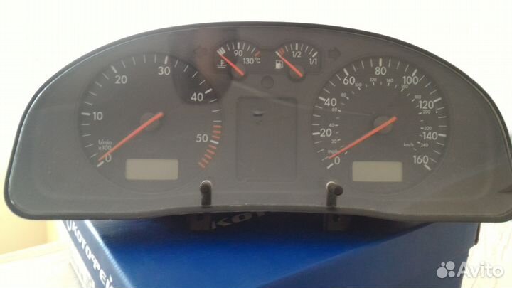 Панель приборов (спидометр) для Volkswagen Passat
