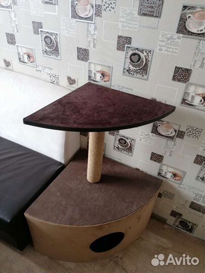 Домик для кошки с когтеточкой