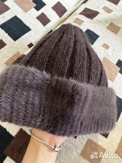 Шапка зимняя меховая женская