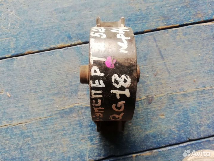 Подушка двигателя