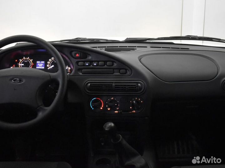 ВАЗ Niva Travel 1.7 МТ, 2023, 14 378 км