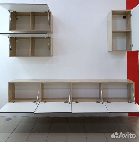 Гостиная Лия-3 дуб сонома/графит глянец 2,4 м