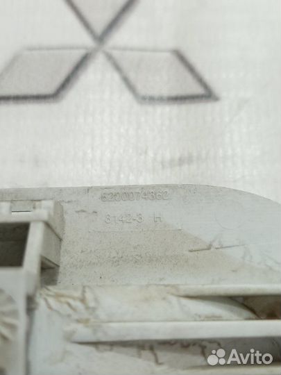 Плафон подсветки салона Nissan Note 1.6 HR16 2013