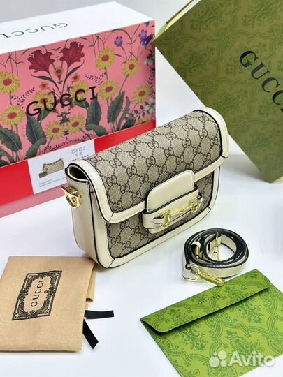 Сумка Gucci через плечо