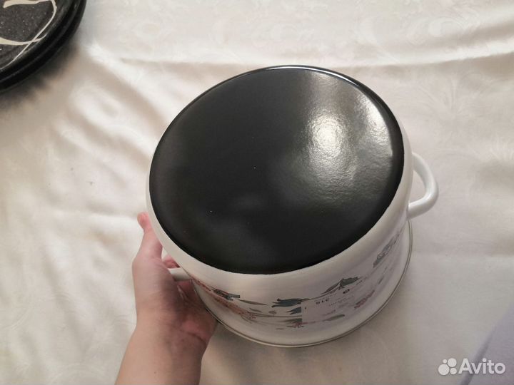 Кастрюля новая сталь