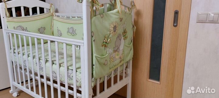 Детская кроватка