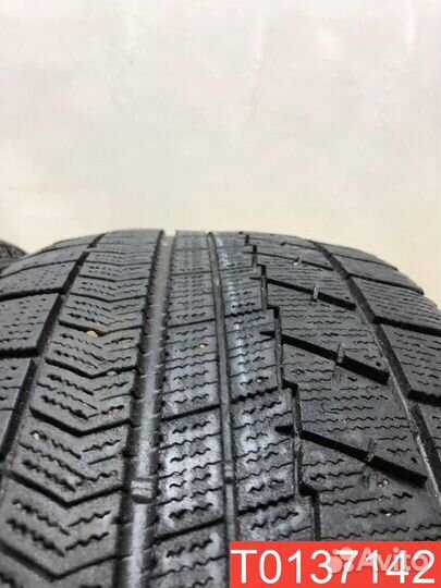 Bridgestone Blizzak VRX 235/45 R17 94S