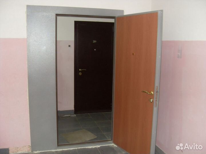 Металлические двери тамбуры на заказ