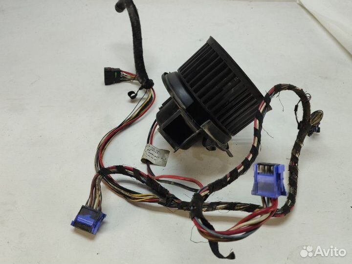 Мотор печки Peugeot 206 хэтчбек 1999