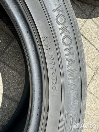 Yokohama BluEarth-XT AE61 235/55 R20