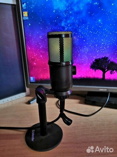 Игровой микрофон для стрима Defender Glow GMC 400