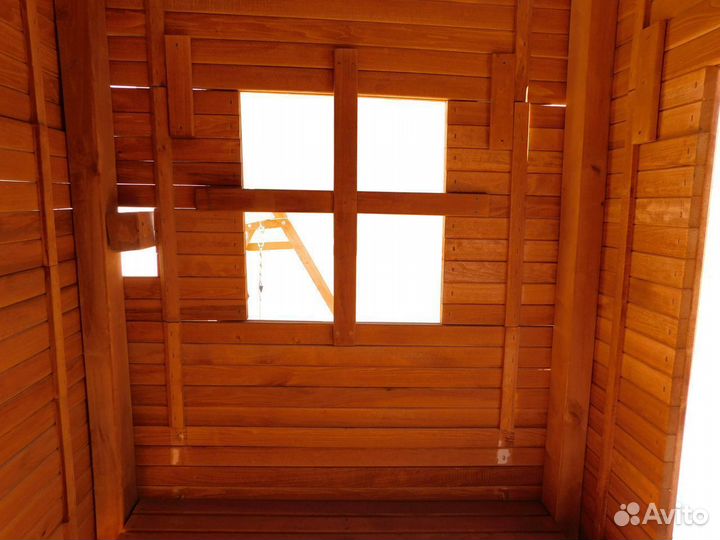 Ировая площадка домик