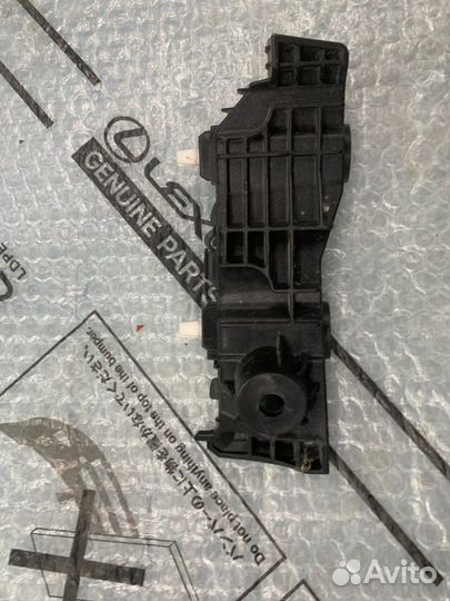 Кронштейн бампера правый Hyundai Creta 1.6 G4FG