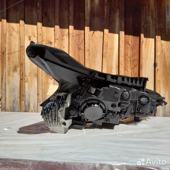 Фара левая kia к5 92101l2100