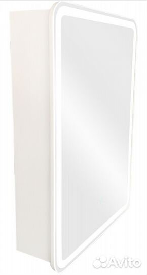 Шкаф-зеркало