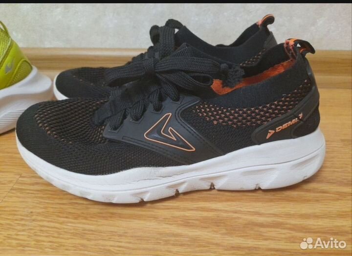 Кроссовки детские 34 размер