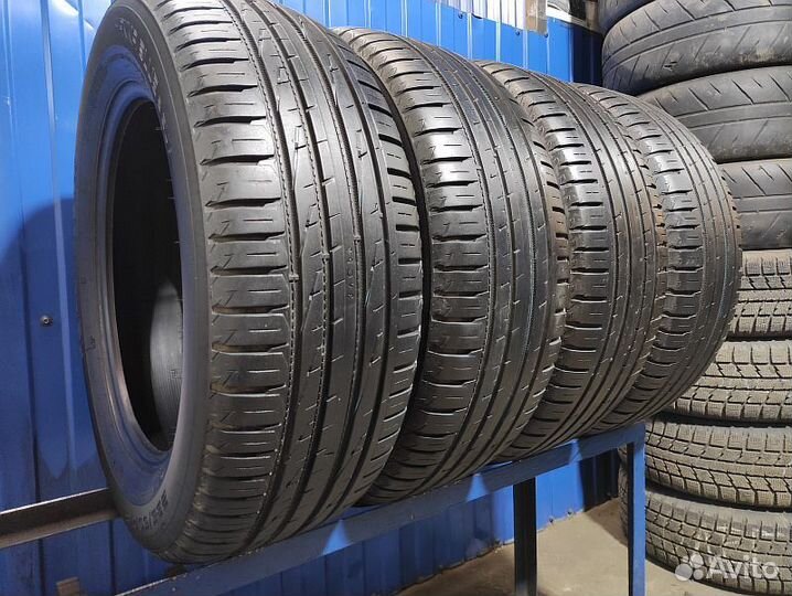 Nokian Tyres Hakka Blue 2 SUV 235/60 R18