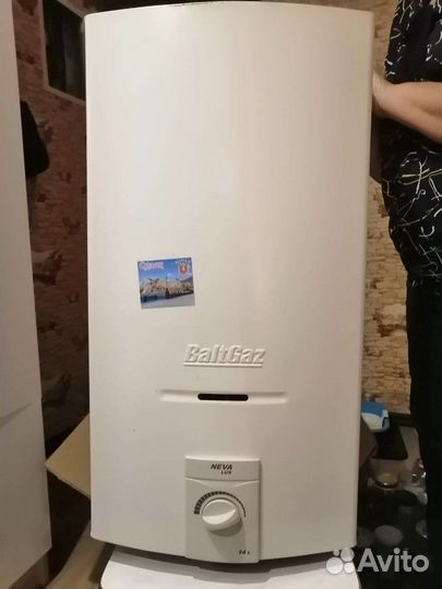 Газовый проточный водонагреватель