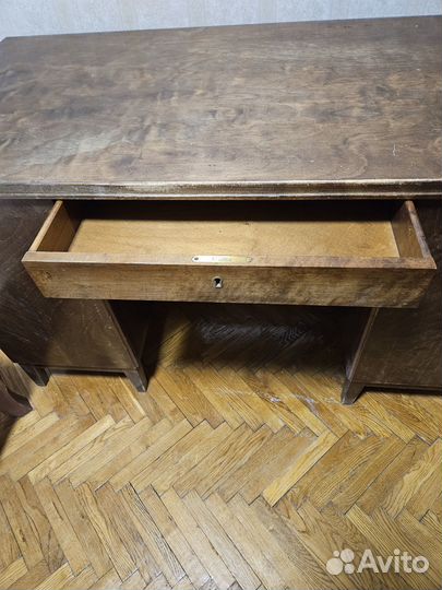 Стол письменный винтажный