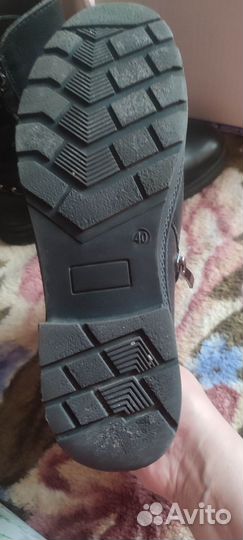 Ботинки женские зимние 39 размер б/у