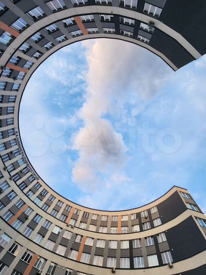 2-к. квартира, 73,1 м², 2/8 эт.