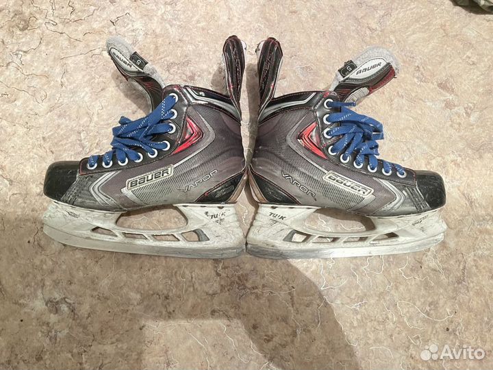 Хоккейные коньки bauer vapor x90