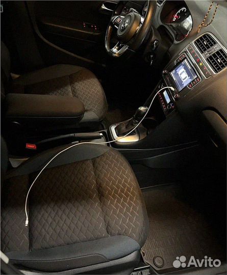 Volkswagen Polo 1.6 AT, 2016, 76 678 км