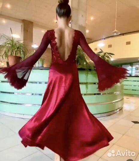 Платье для бальных танцев стандарт