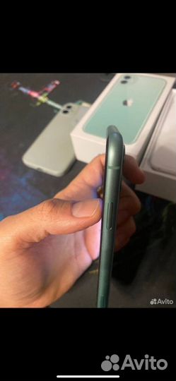 iPhone 11, 64 ГБ