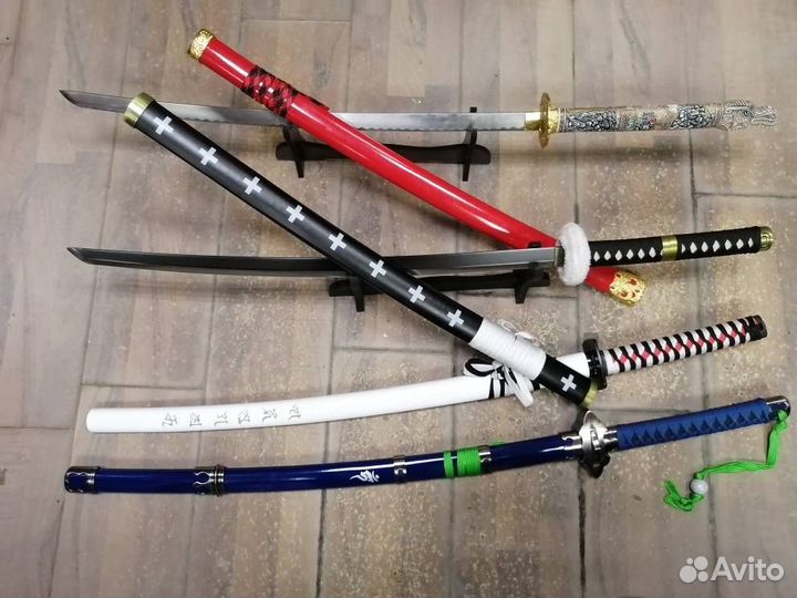 Катаны сувенирные сертификат премиум стойка