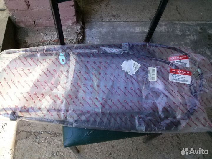 Трос стояночного тормоза