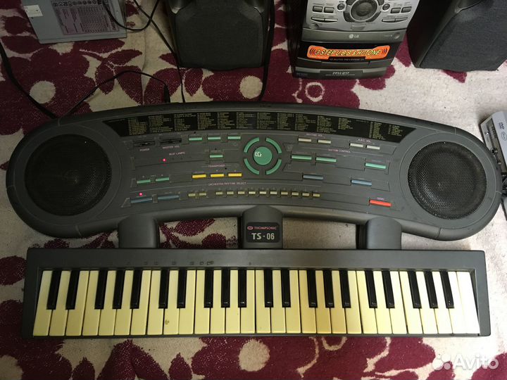 Синтезатор Thompsonic