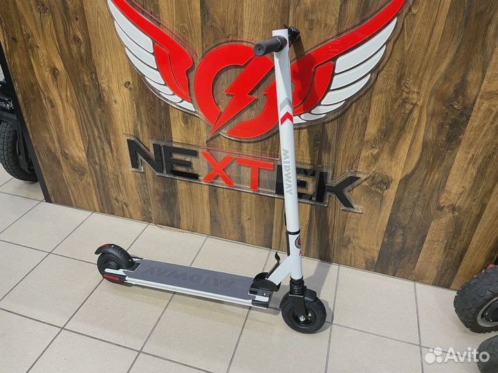 Электросамокат Midway Mini белый