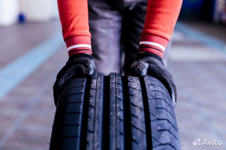 Michelin Pilot Sport 4 315/35 R21