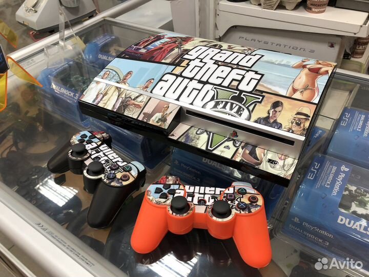 Sony playstation 3 + 70 игр и два геймпада
