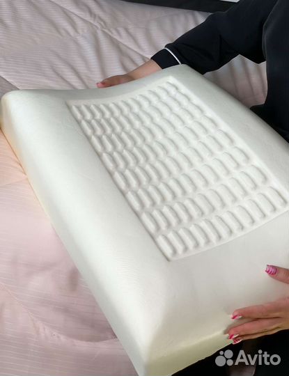 Подушка ортопедическая массажная