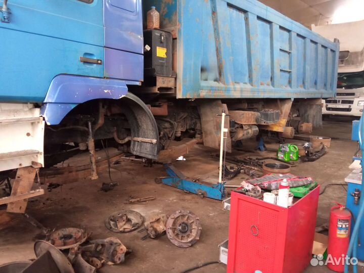 Shacman (Shaanxi) F3000, 2012