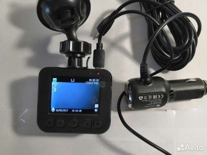 Видеорегистратор navitel R200 новый