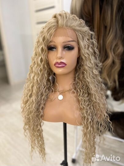 Кудри блонд на сетке