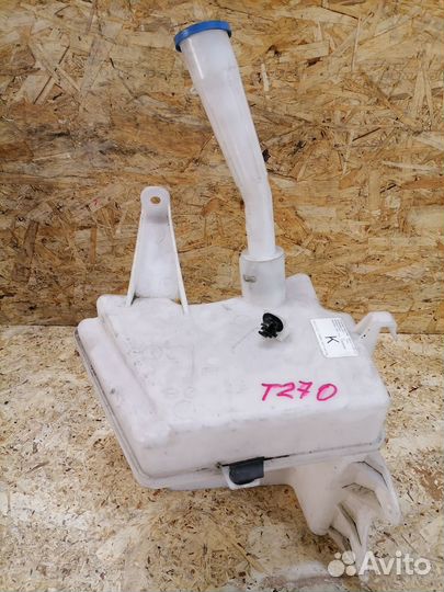 Бачок омывателя Toyota Avensis 3 T27